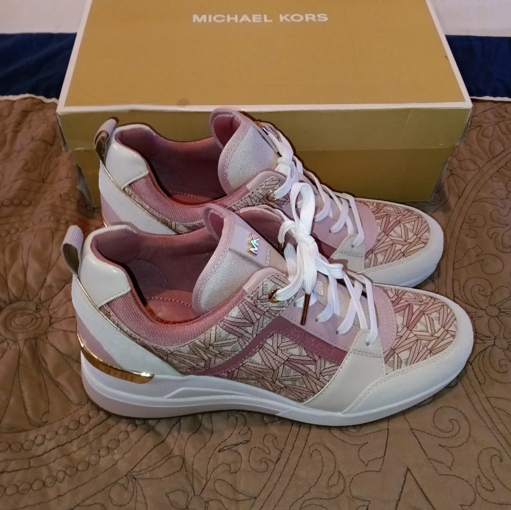 Michael Kors Georgie Trainer Sneakers - Picture 1 of 12